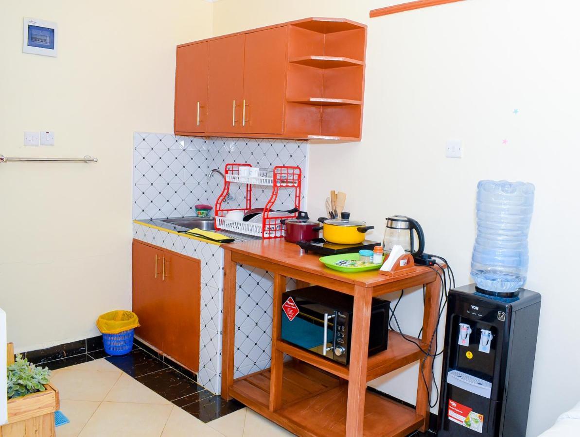 Nelly Fully Furnished Studios Найваша Экстерьер фото