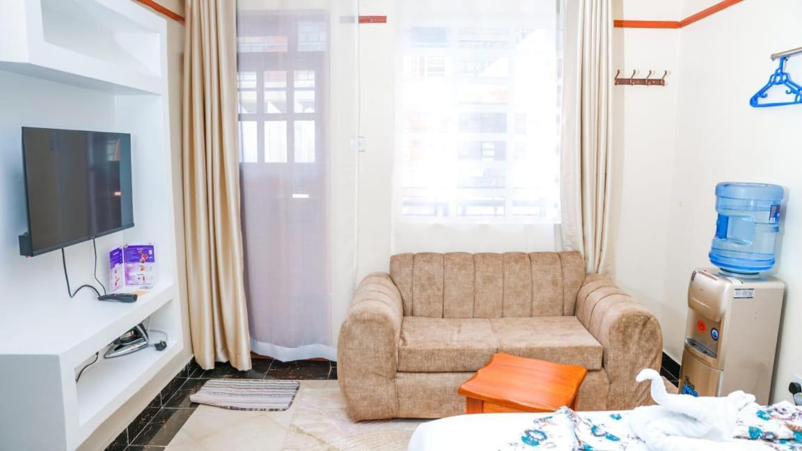 Nelly Fully Furnished Studios Найваша Экстерьер фото
