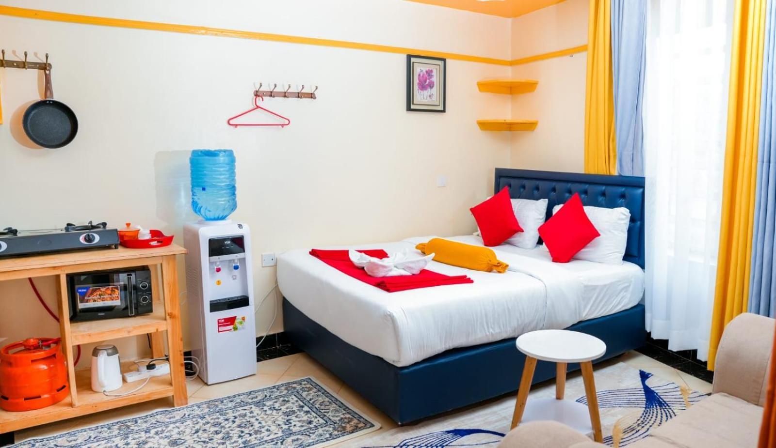 Nelly Fully Furnished Studios Найваша Экстерьер фото