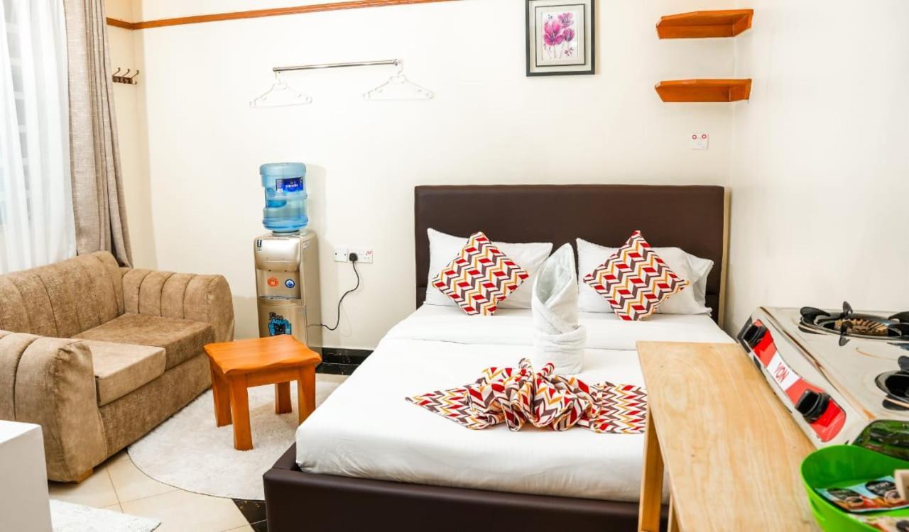 Nelly Fully Furnished Studios Найваша Экстерьер фото